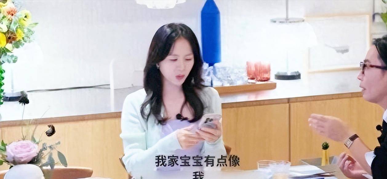孙艺珍晒全家度假照甜豆亲子装萌翻玄彬陪伴全程甜蜜爆表！